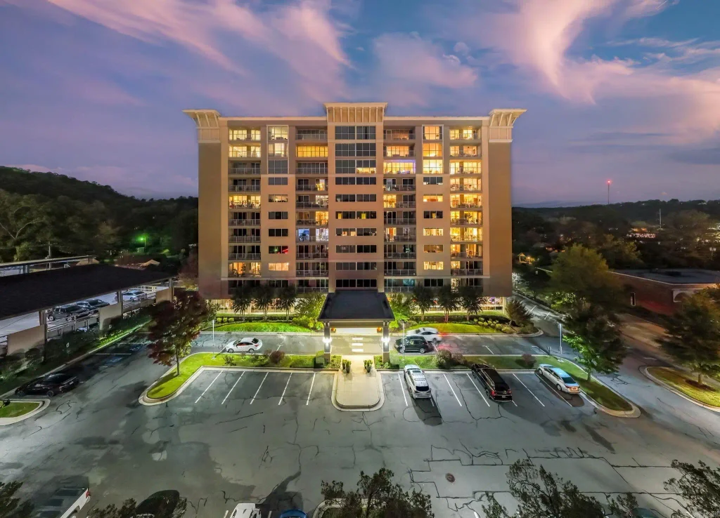 3700 Cantrell Rd #308, Little Rock