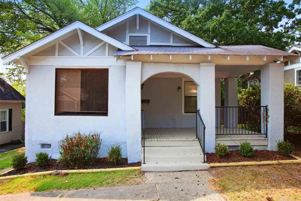 210 N Cedar Street, Little Rock