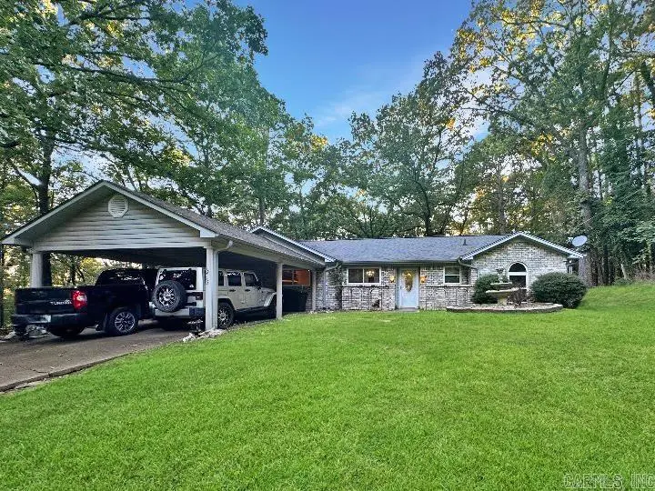 1215 Mary Drive, Glenwood