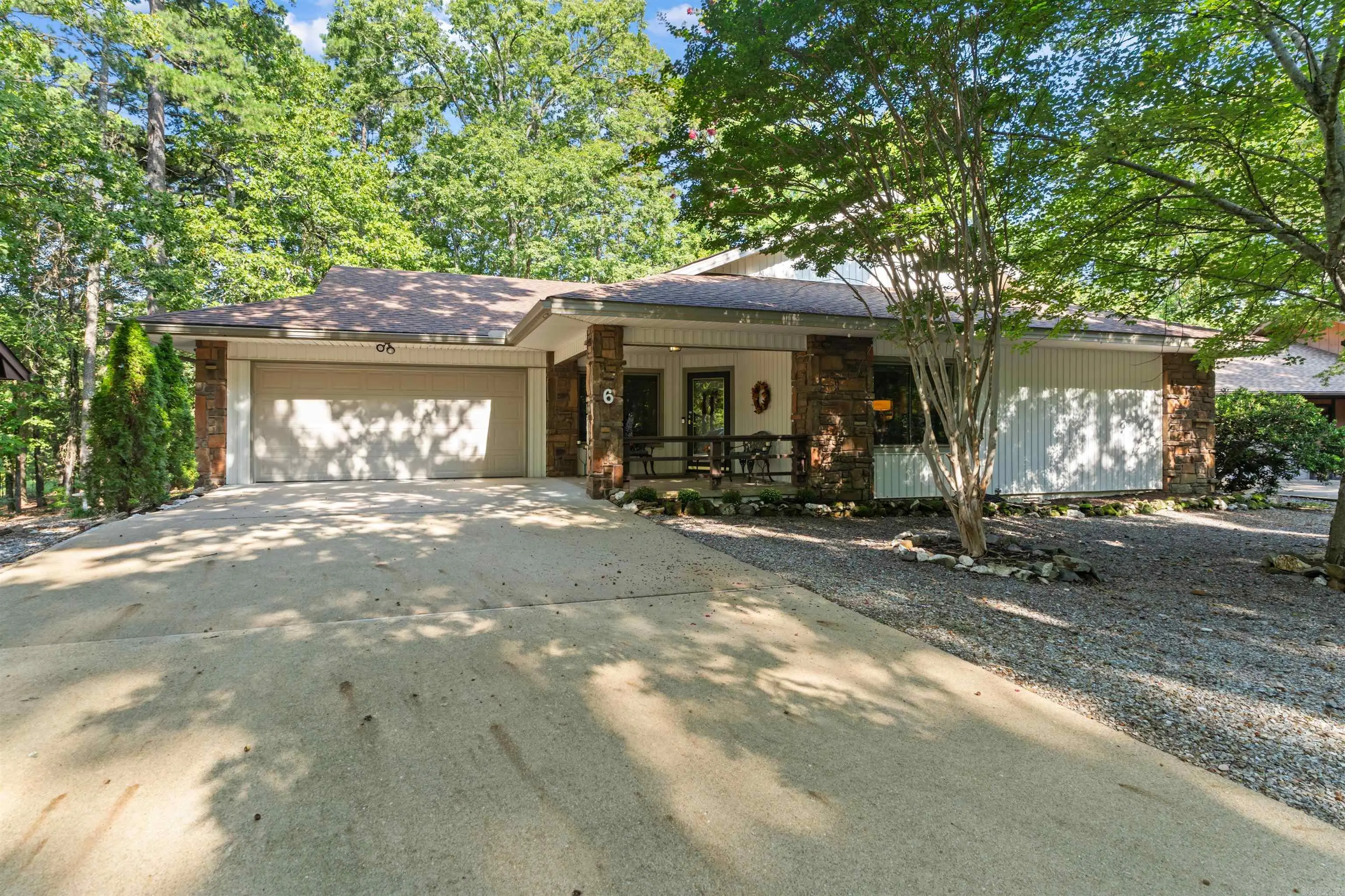 6 Nevada Lane, Hot Springs Village