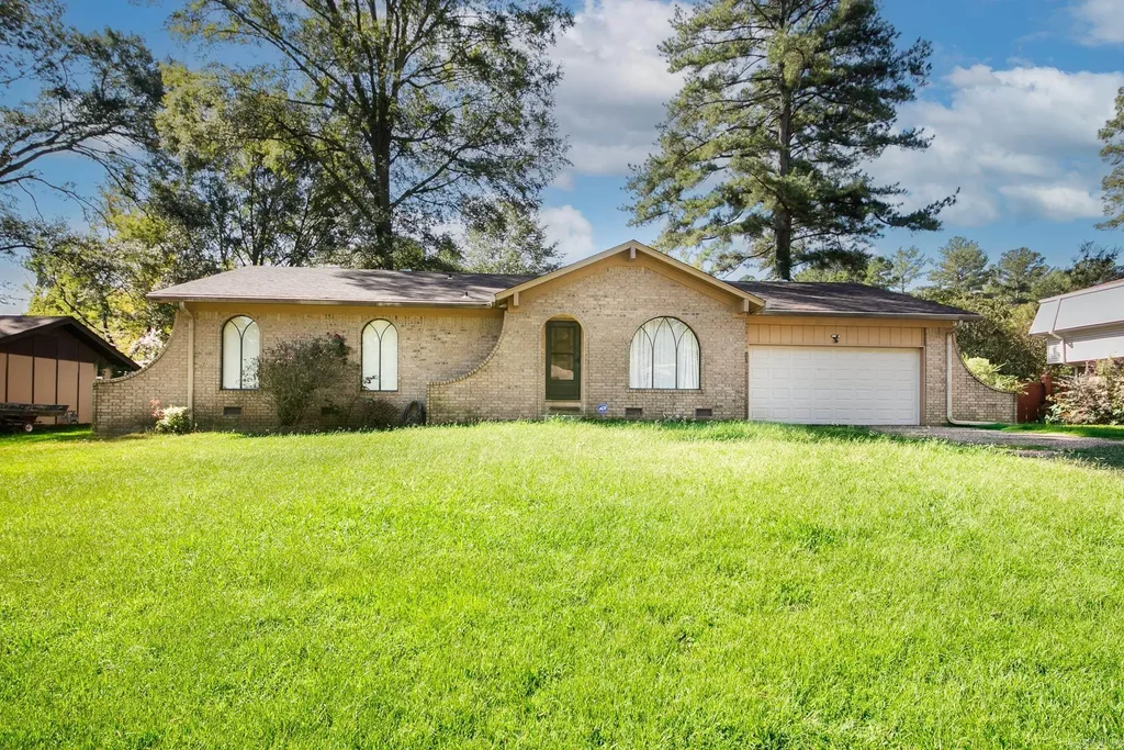 134 Foxdell Circle, Jacksonville