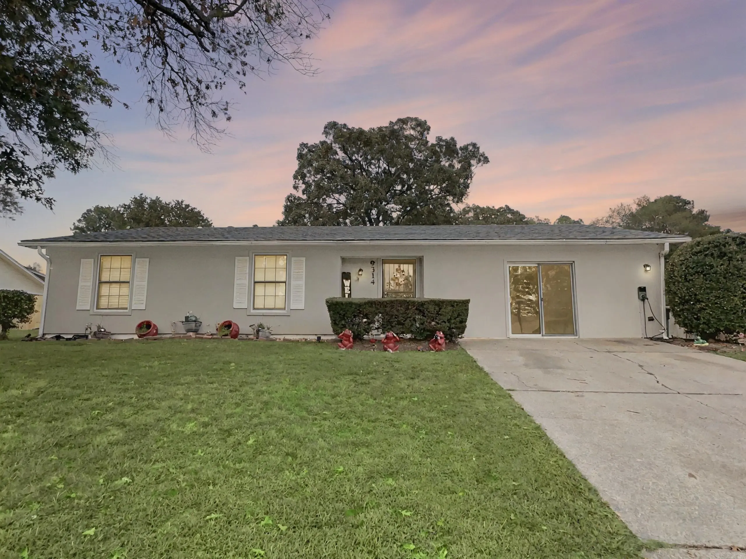 9314 Timber Valley Rd, Little Rock