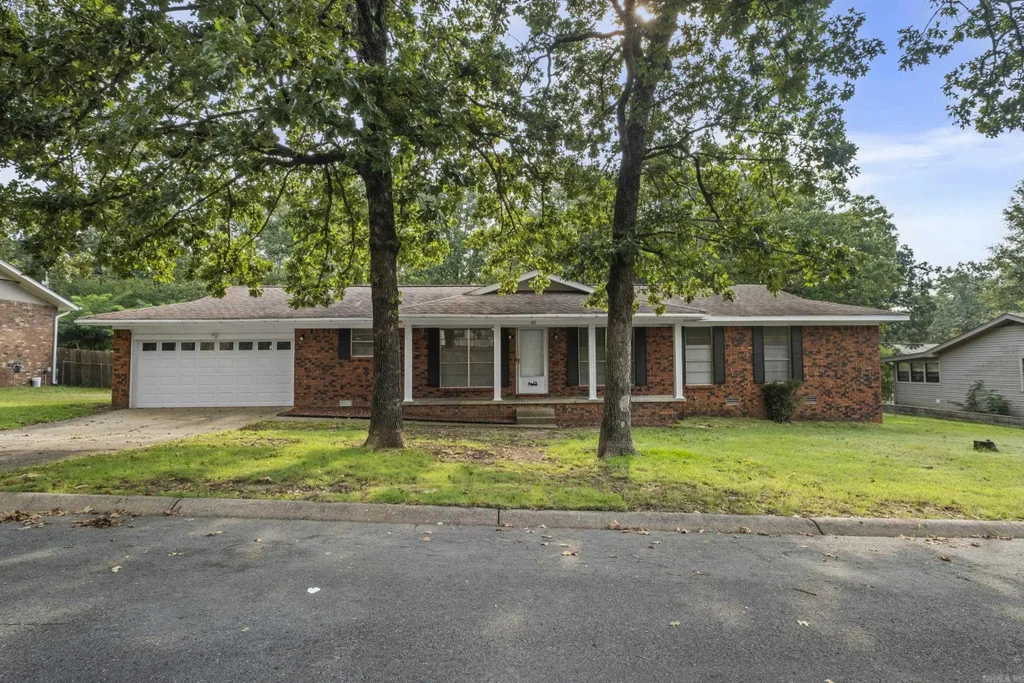 42 Jackson Oaks Drive, Sherwood