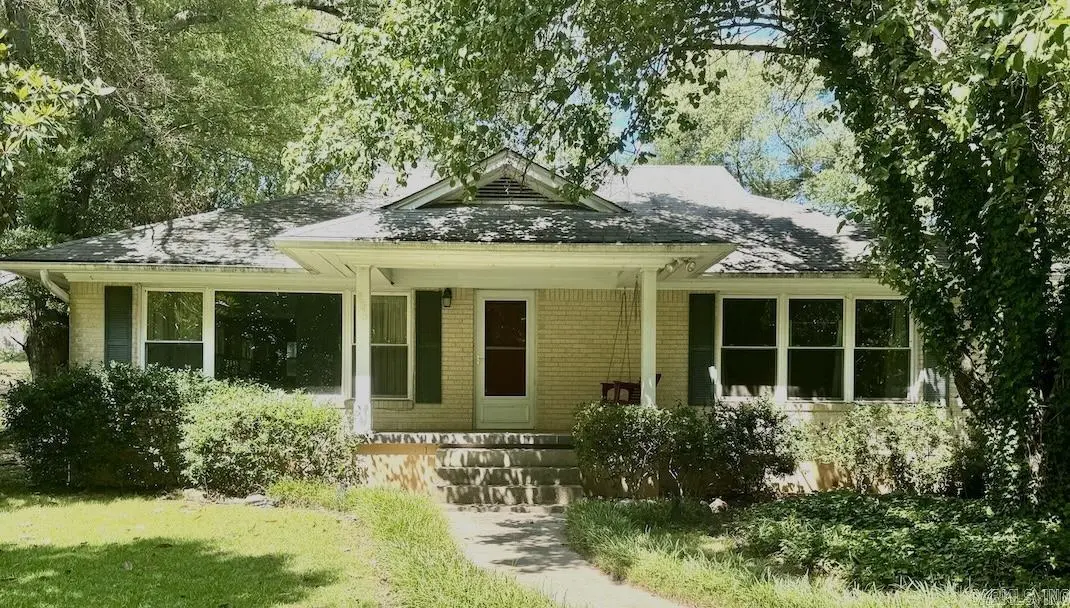 105 Lakeside Road, Hot Springs