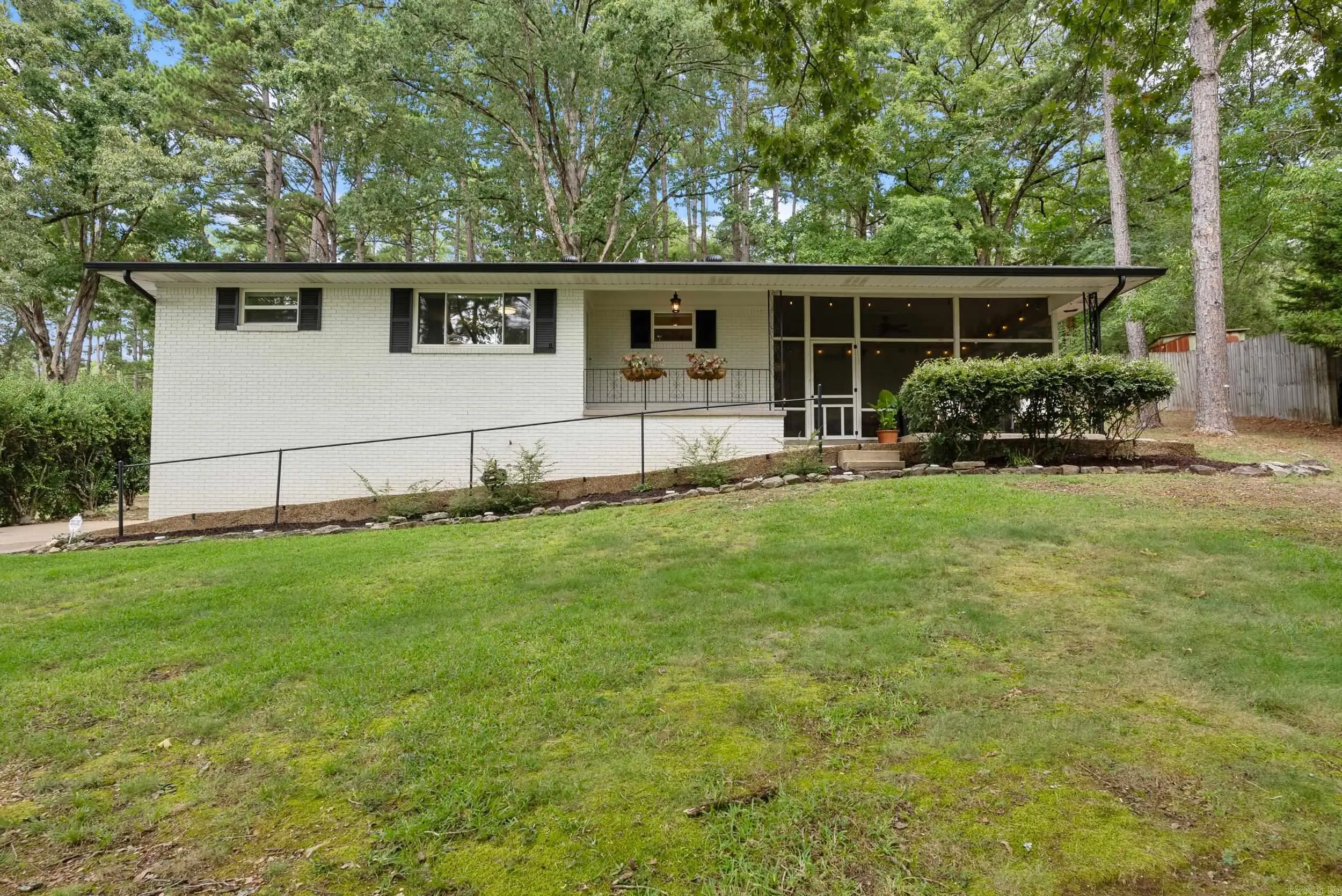 16300 Cooper Orbit Road, Little Rock