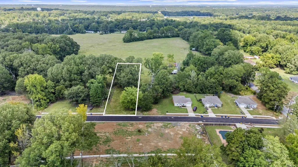 02 Bradford Drive, Cabot