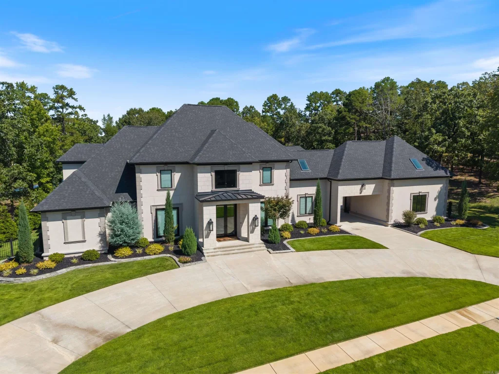 16920 Valley Falls Drive, Little Rock