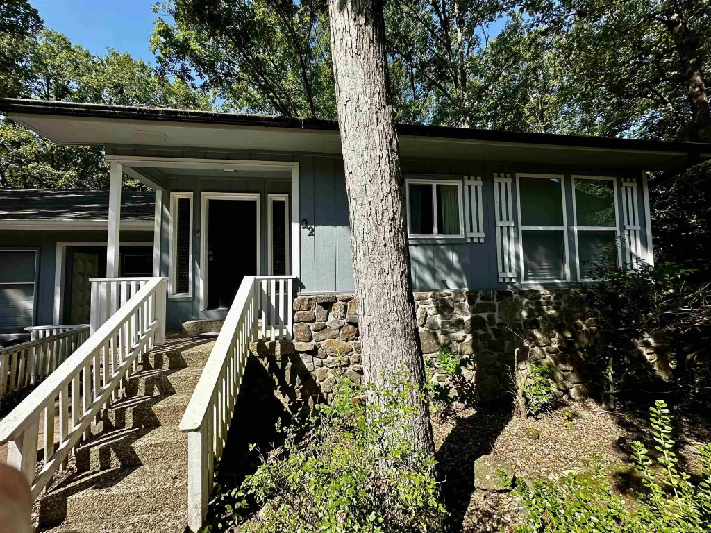 22 Macotera Place, Hot Springs Village