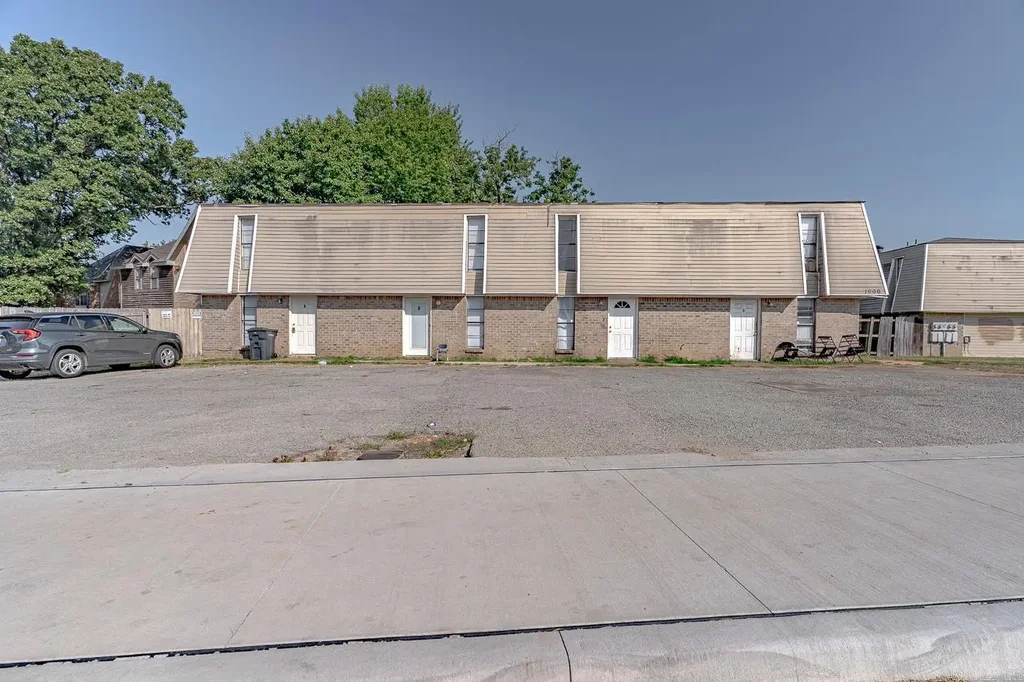 1900 Cedar Heights Dr, Jonesboro