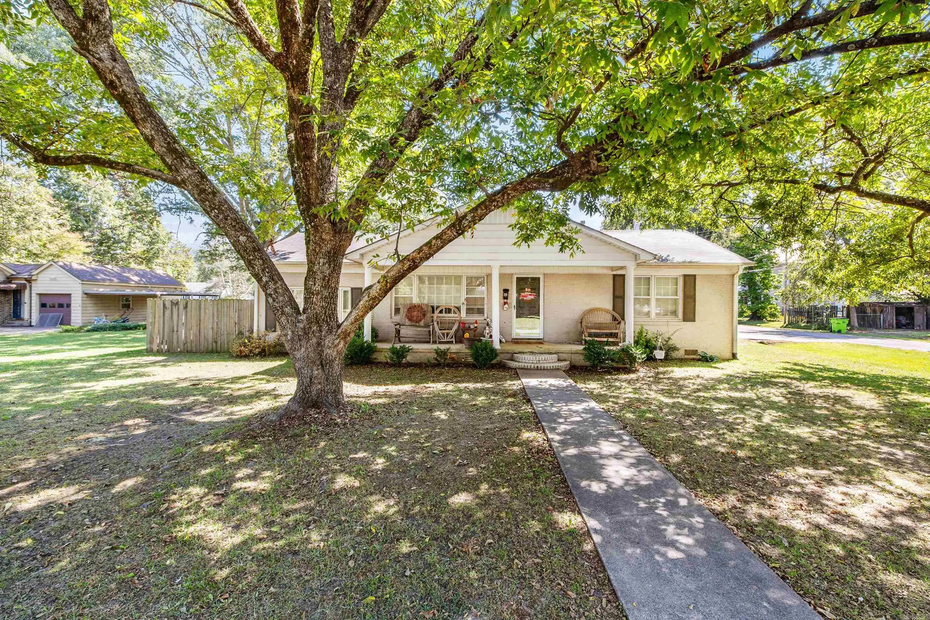 221 Adams Street, Lonoke