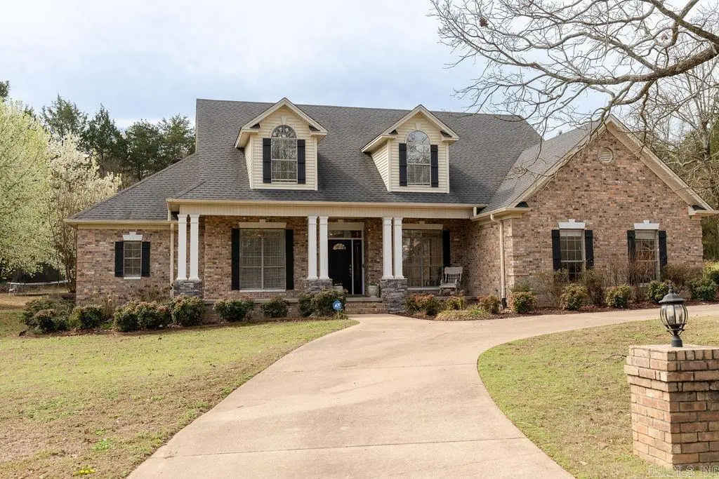 101 Deerwood Drive, Searcy