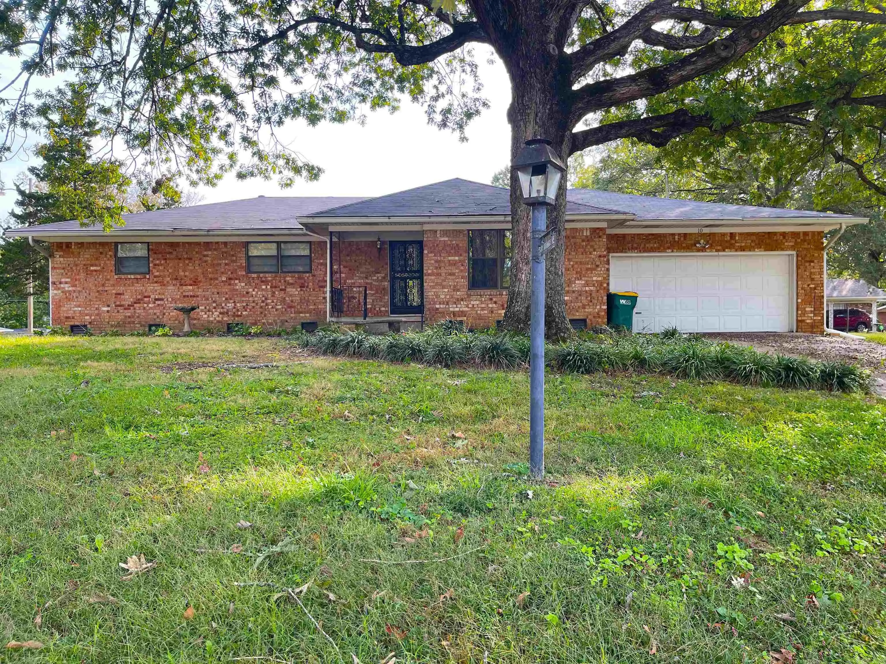 10 Talmage Drive, Little Rock