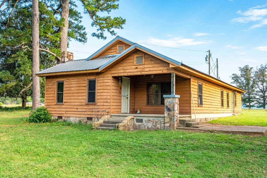 1328 W Highway 88, Oden