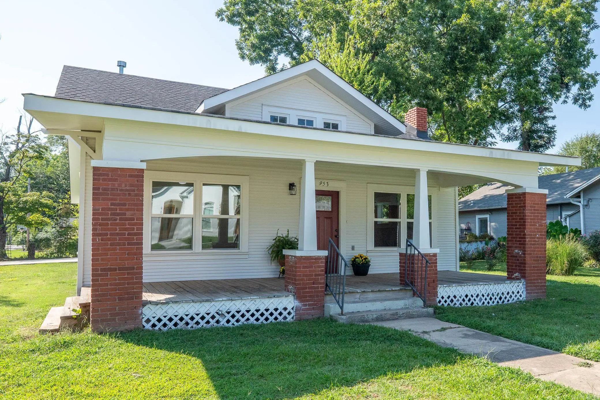 953 Watkins Street, Conway