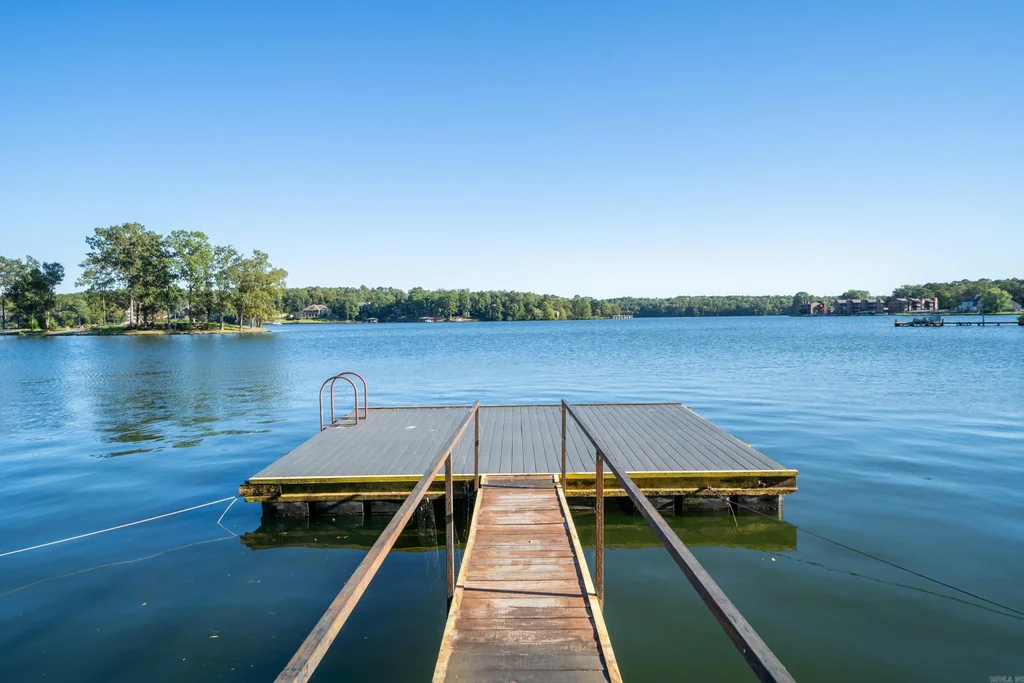 210 Aberina Street, Hot Springs