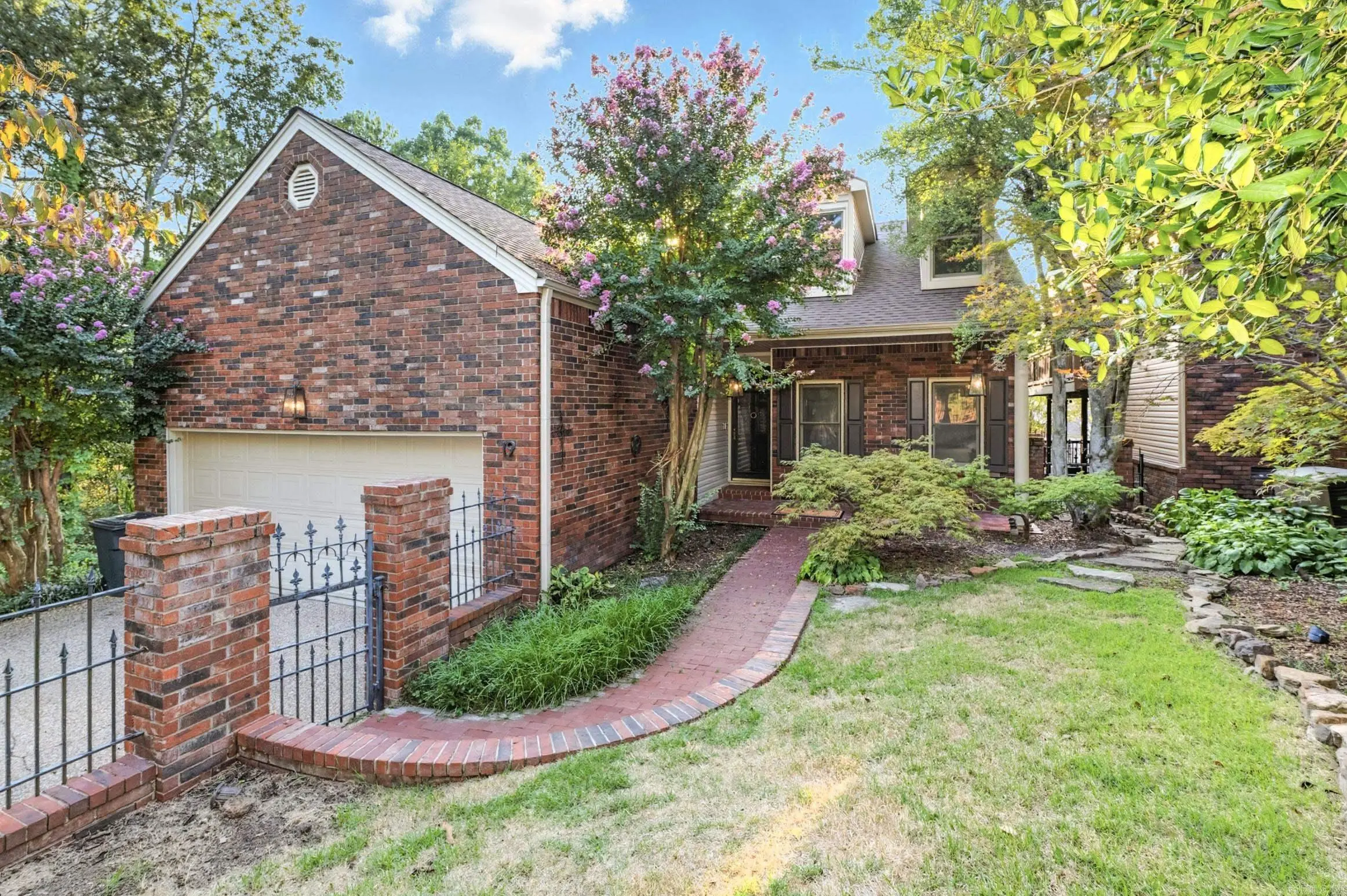 801 Pleasant Valley Drive, Little Rock