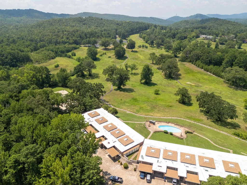 575 Belvedere Drive, Hot Springs