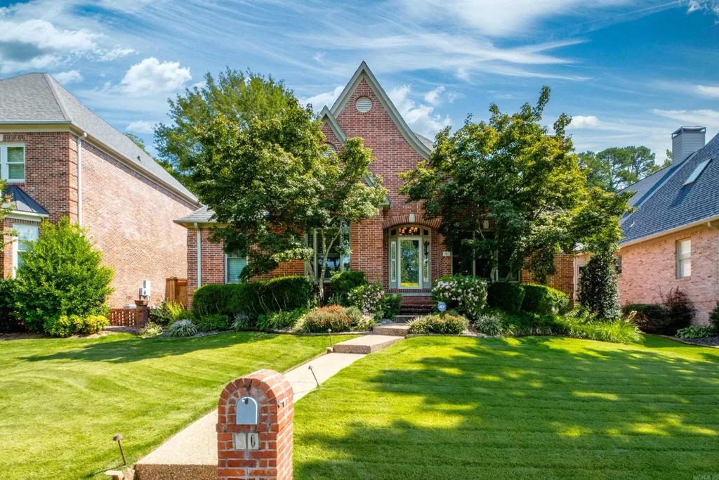 50 Duclair Court, Little Rock