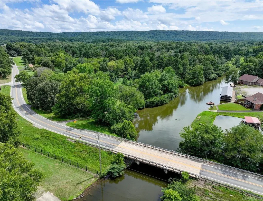 420 Highway 290, Hot Springs