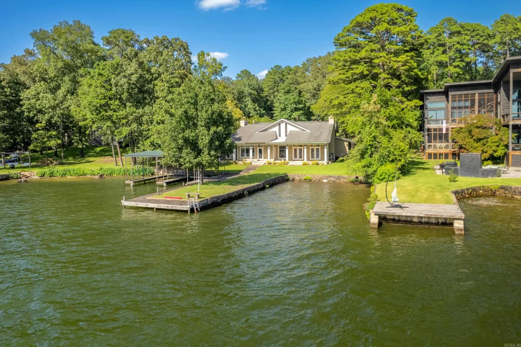 1241 Lakeshore, Hot Springs