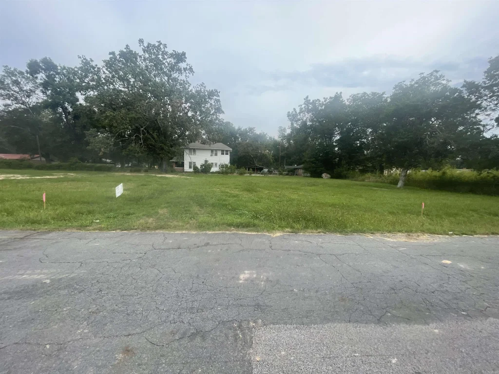 001 Sharon Street, Lonoke