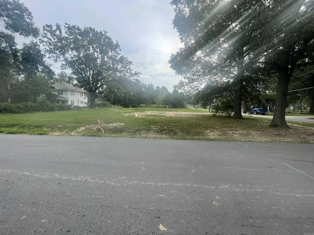 003 Sharon Street, Lonoke