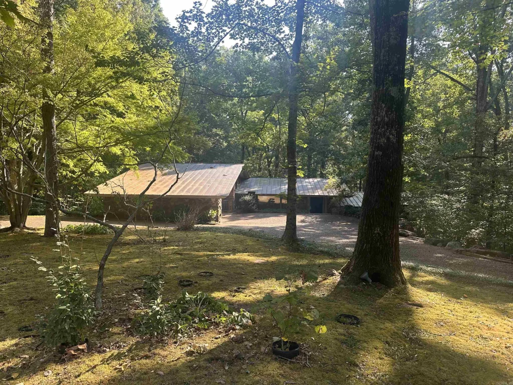 2 Ridgewood Lane, Forrest City