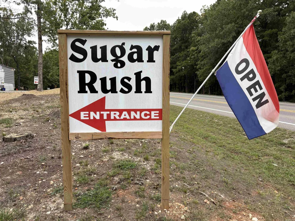 25 Mc 6047, Yellville