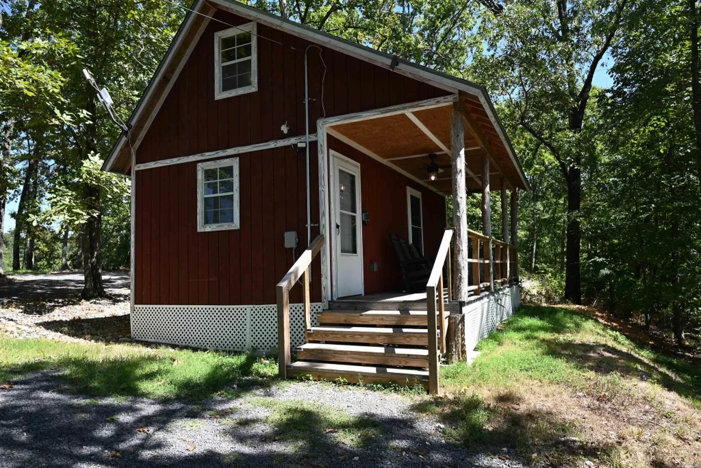 320 Fallen Tree Road, Marshall