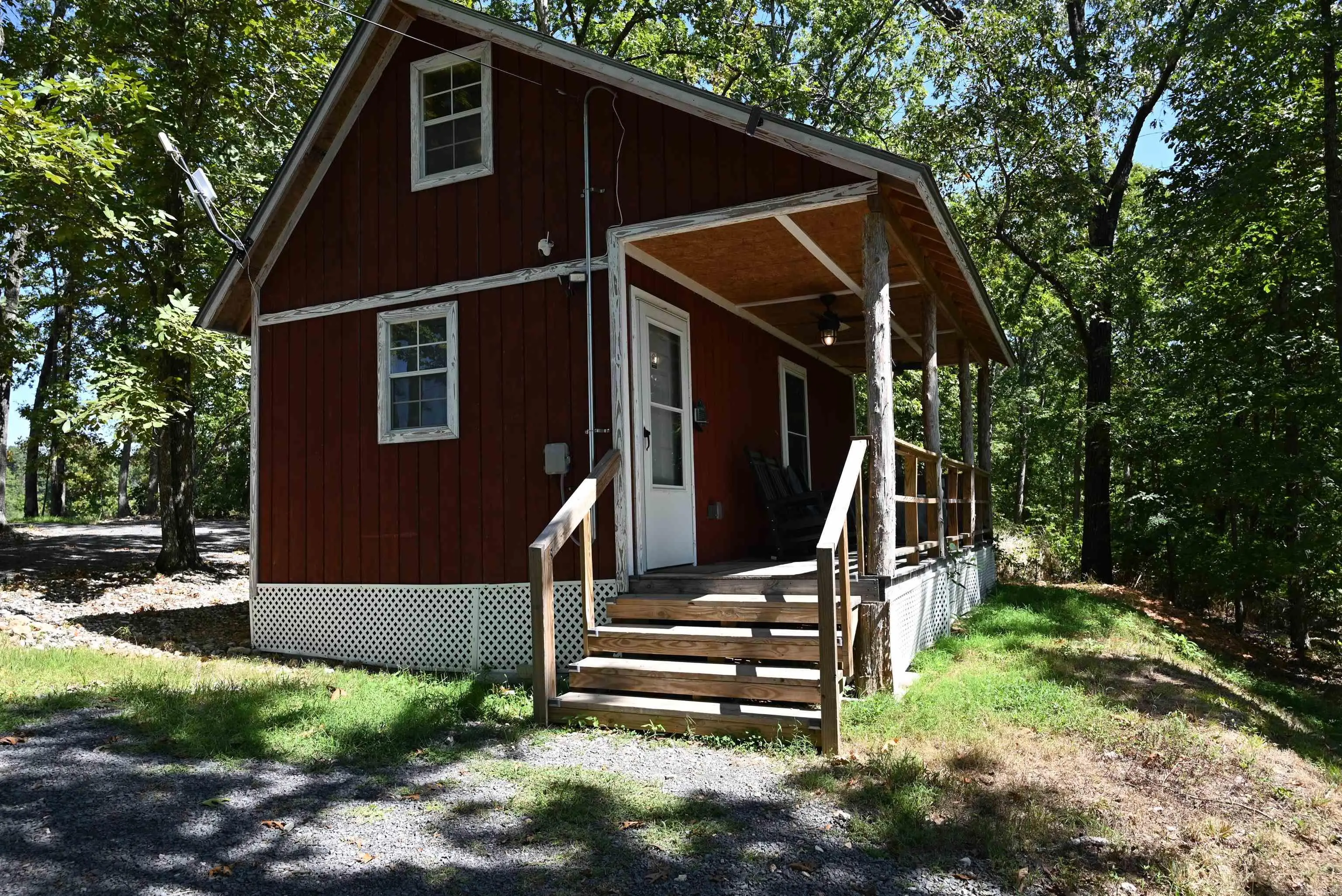 320 Fallen Tree Road, Marshall