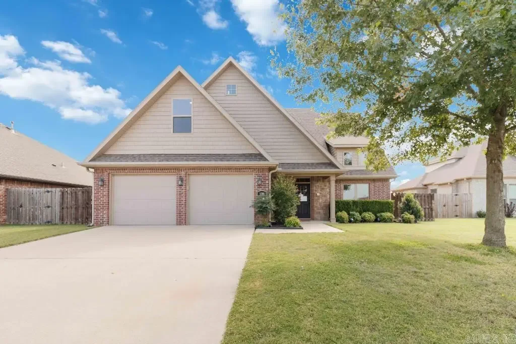 3781 Baltic Street, Springdale