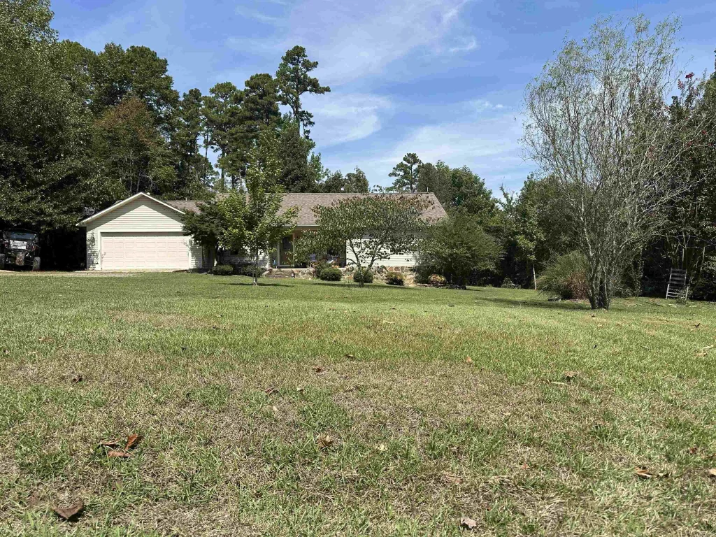 650 Burning Tree, Greers Ferry