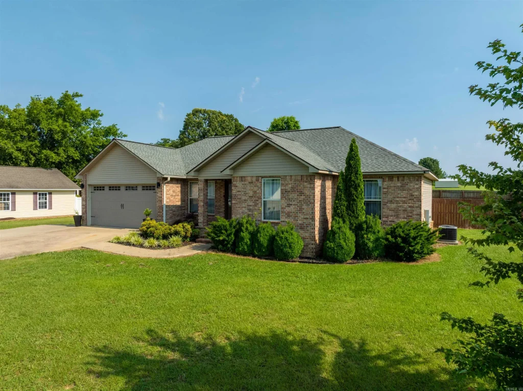 13 Patterson Lane, Cave City