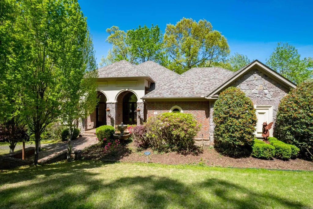 33 Greathouse Bend Drive, Little Rock