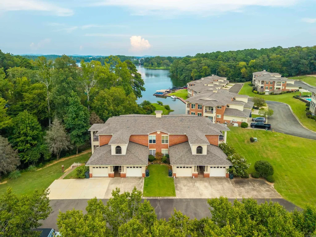 518 Amity Road, Hot Springs