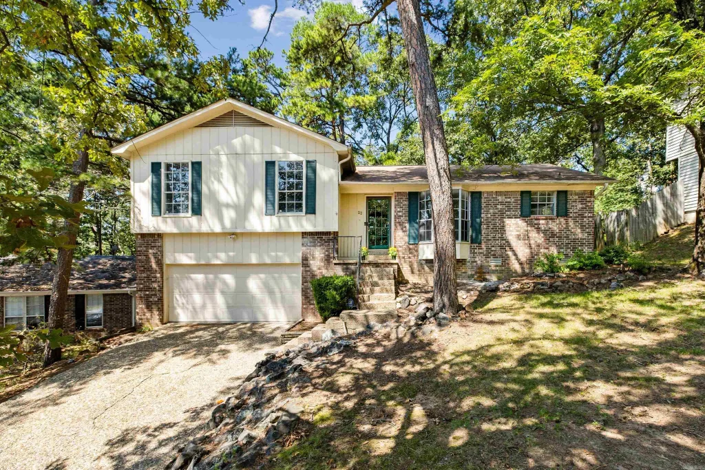 22 Flourite Cove, Little Rock