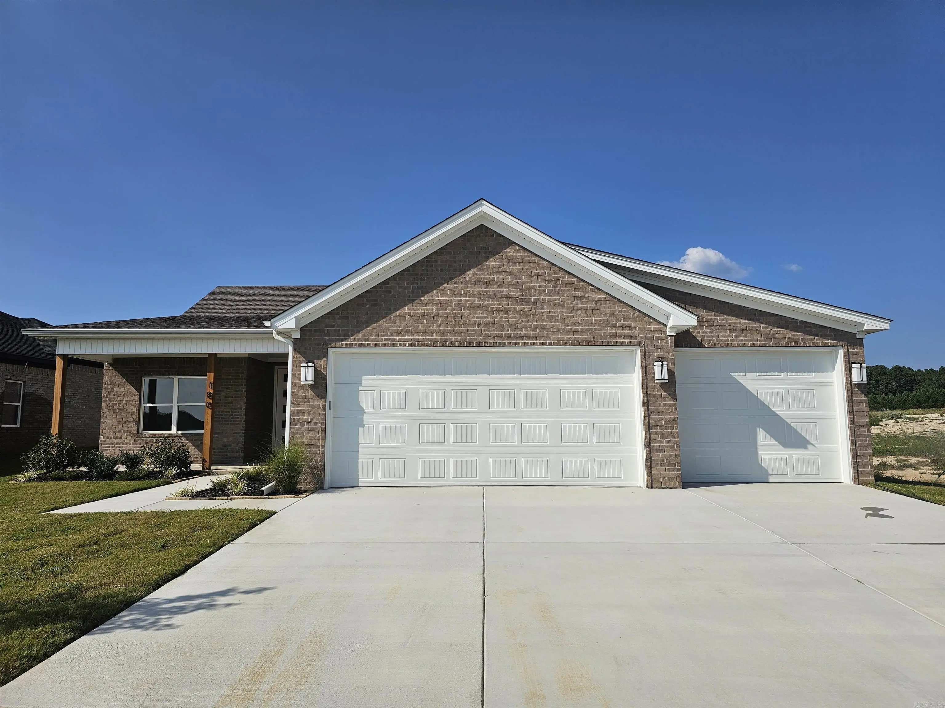 180 Kelton Street, Hensley