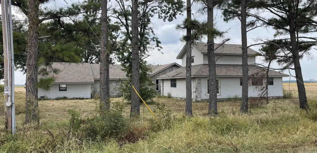 1679 County Road 909 Road, Jonesboro