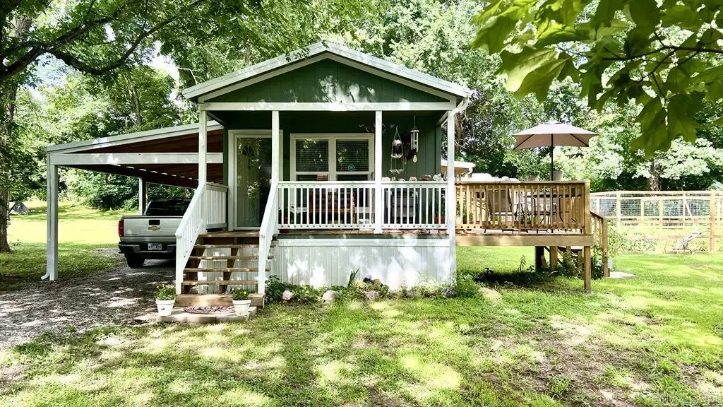 9154 W Hwy 62, Yellville