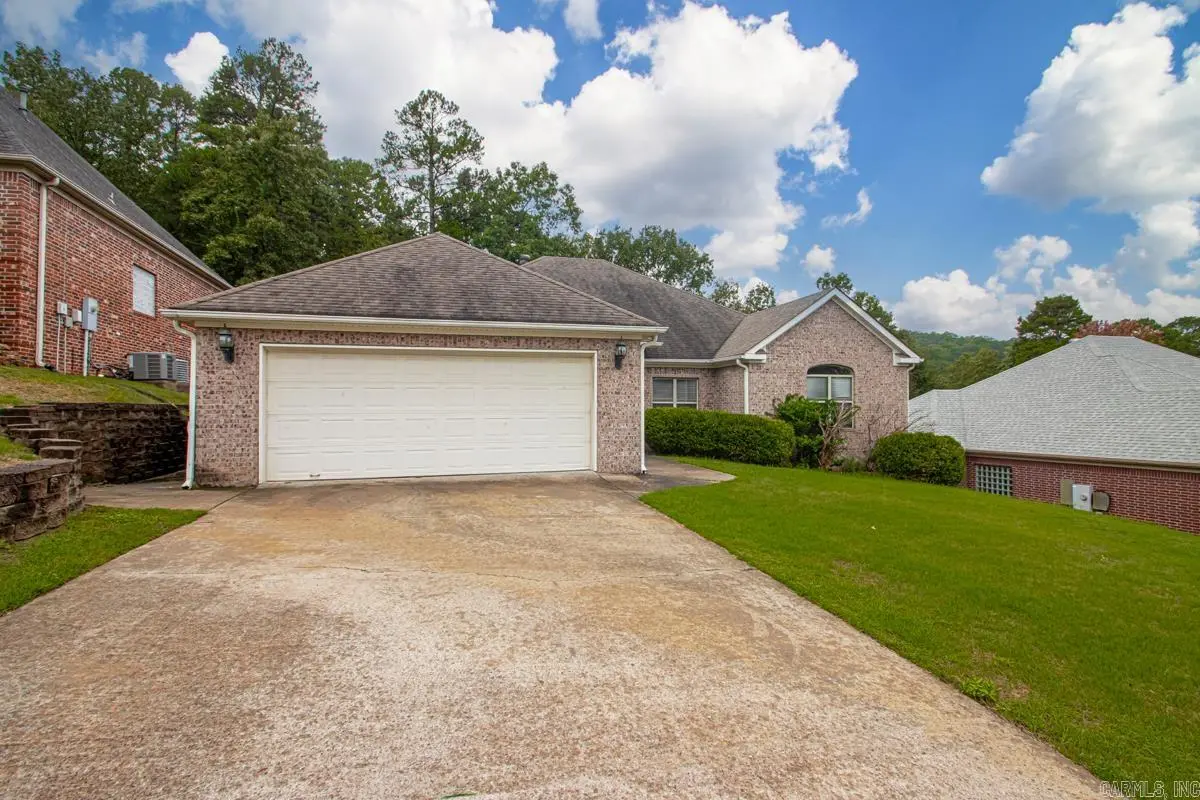 2612 Valley Park Drive, Little Rock