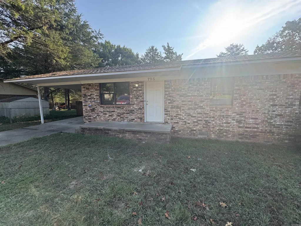 725 Spruce St, Heber Springs