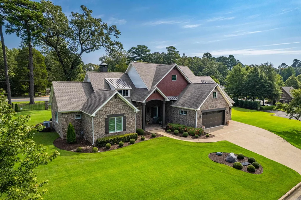 114 Arlington Park Place, Hot Springs