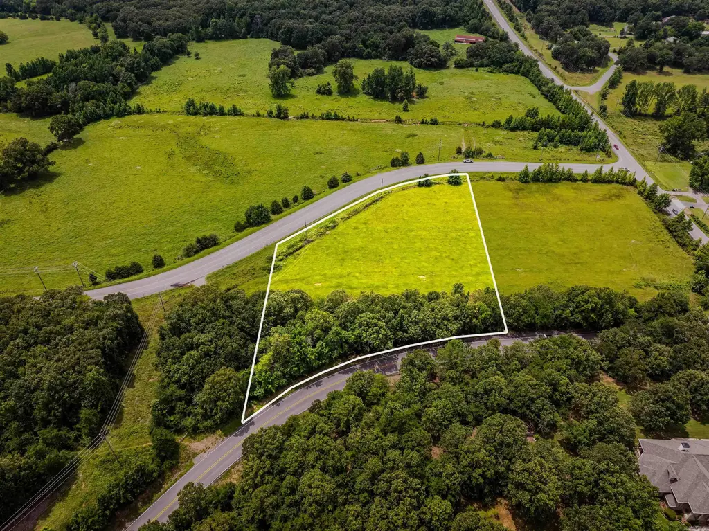 10979 Old Tom Box Road, Sherwood