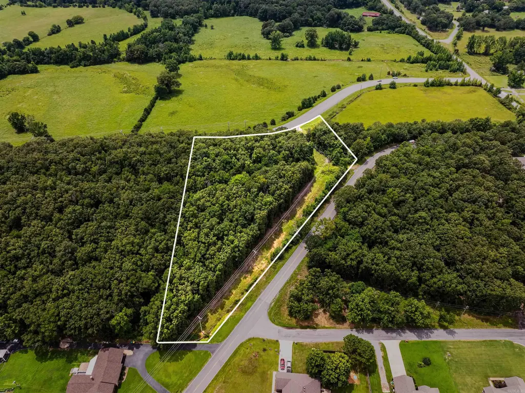 10876 Old Tom Box Road, Sherwood