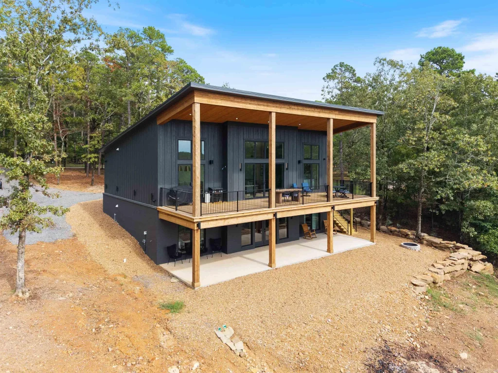 370 Island Shores Dr., Drasco