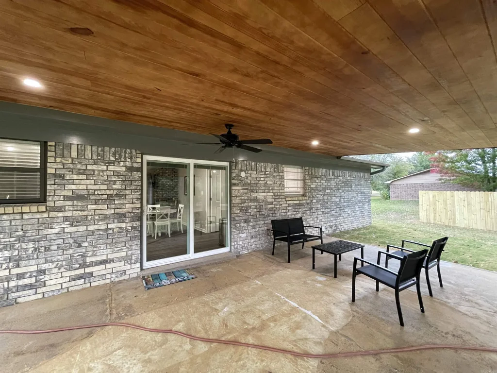 6503 Chaparral, Texarkana