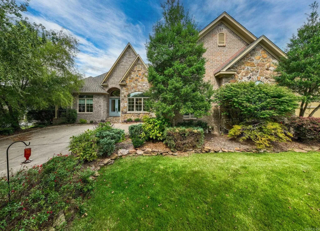 200 Viticole Lane, Little Rock