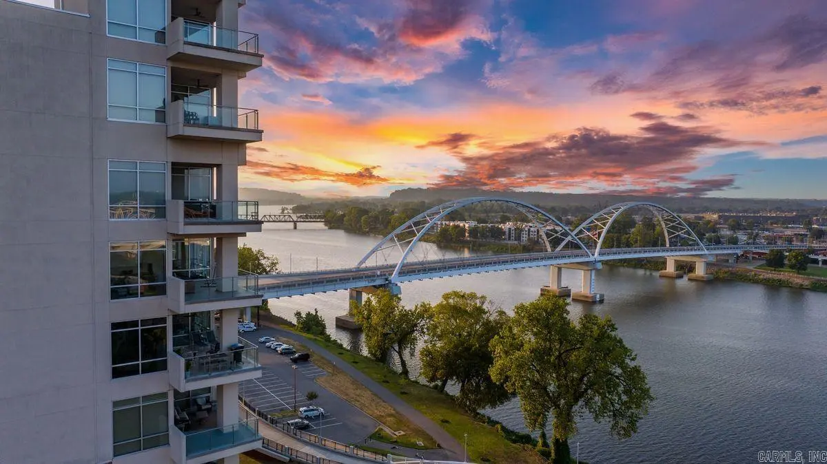 5 Statehouse Plaza 7b, Little Rock