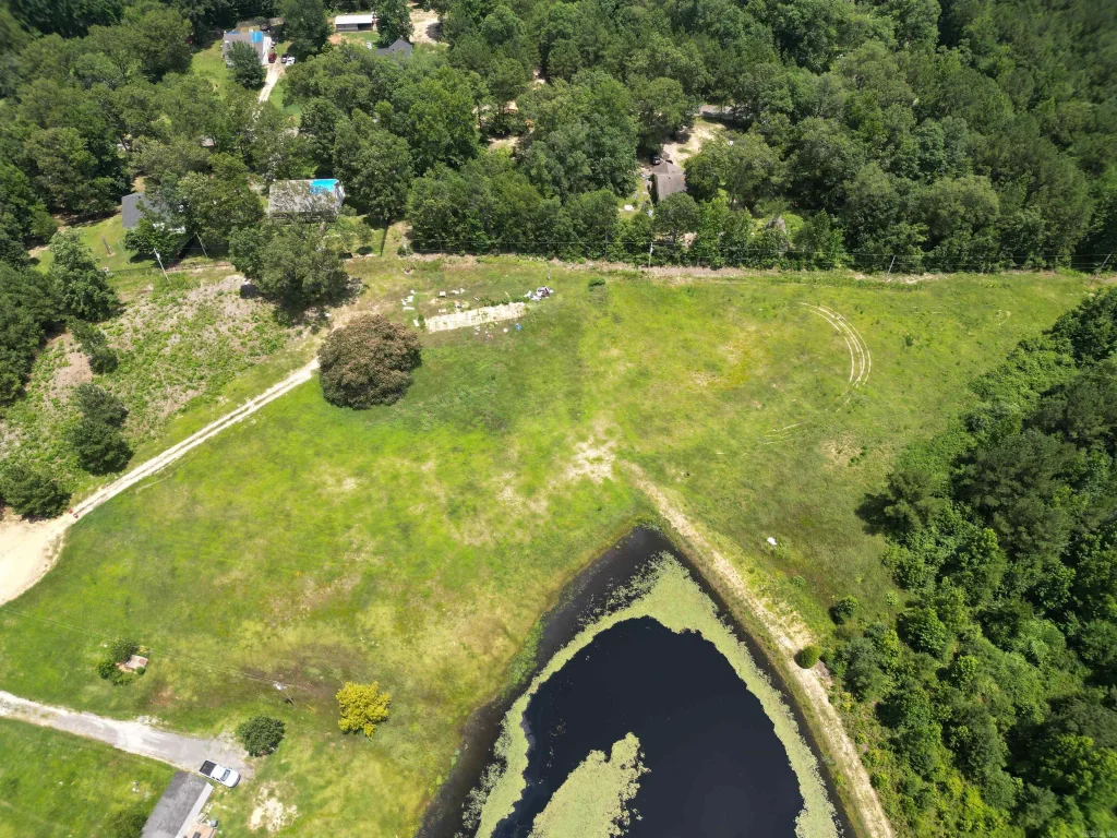 185 Edgewater Cove, Traskwood