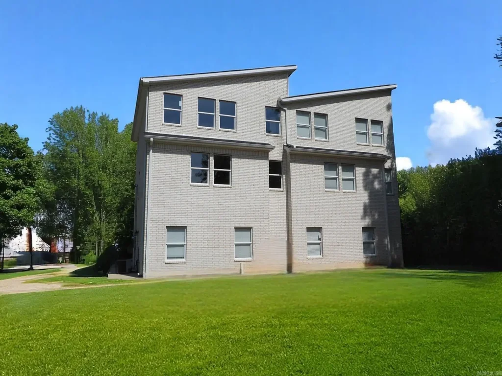 615 E Word Street, Jonesboro